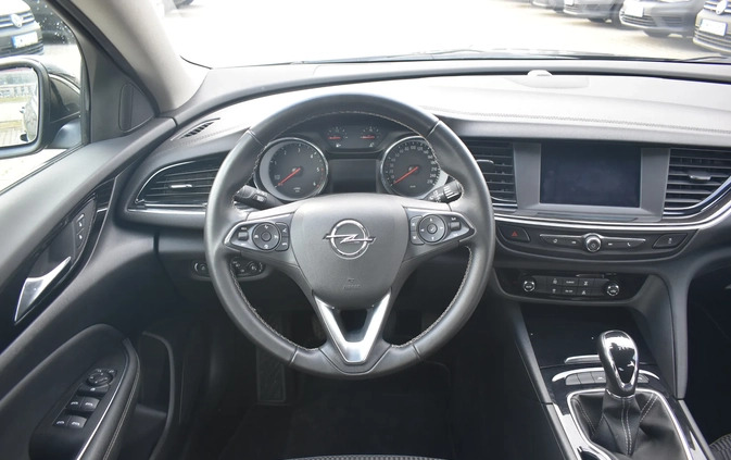Opel Insignia cena 63500 przebieg: 108513, rok produkcji 2019 z Narol małe 562